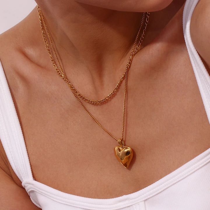 Amour Necklace (Double-layered with heart)