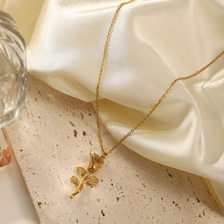 3D Rose Necklace