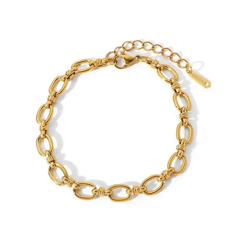 Millie Oval Link Bracelet