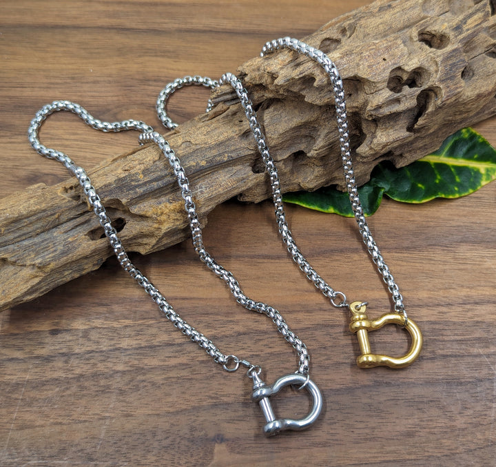 Steed Shackle Necklace