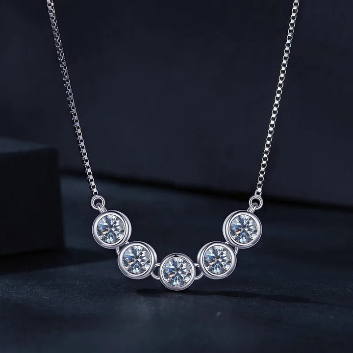 Allura Necklace (Moissanite)