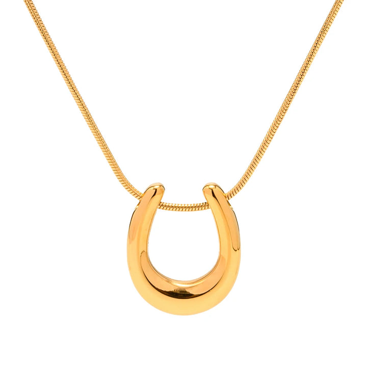 Amelia Necklace (U-pendant with snake chain)