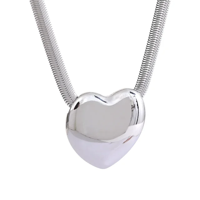 Amora Heart Necklace(Chunky Snake Chain)