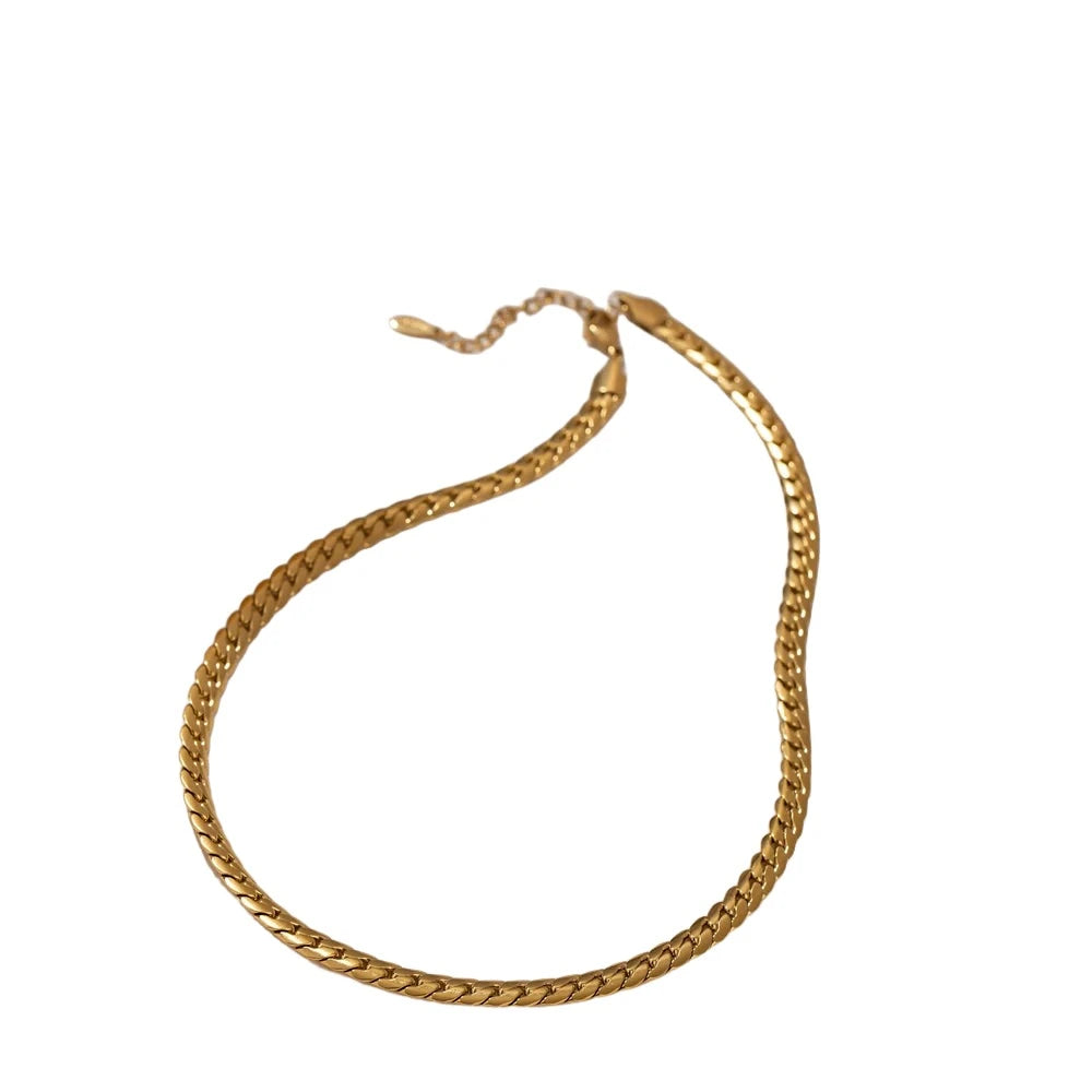 Serpentine Edge Choker
