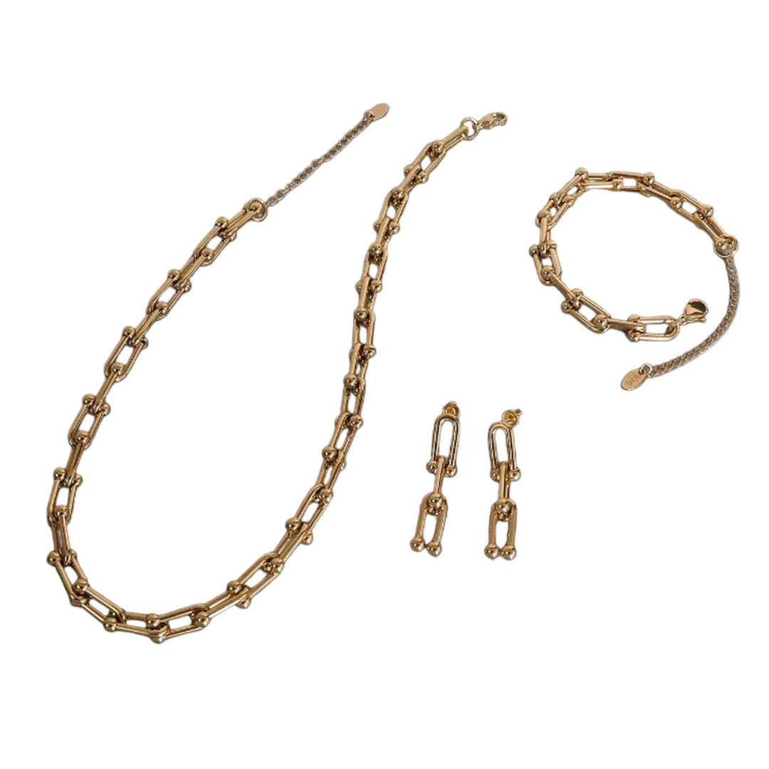 Golden Horseshoe Set