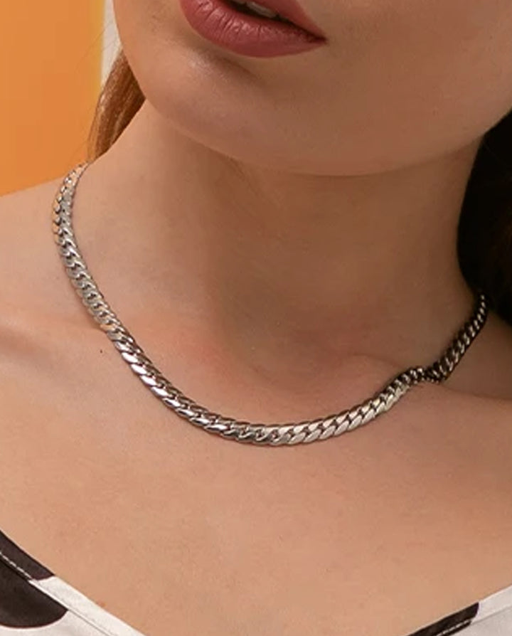 Serpentine Edge Choker