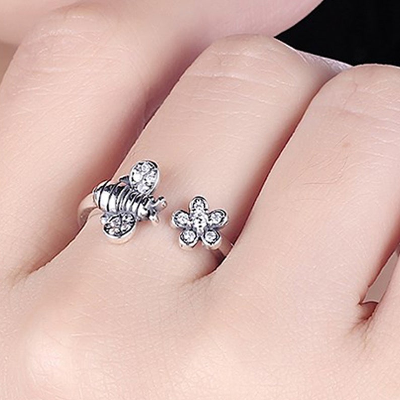 Bee Ring