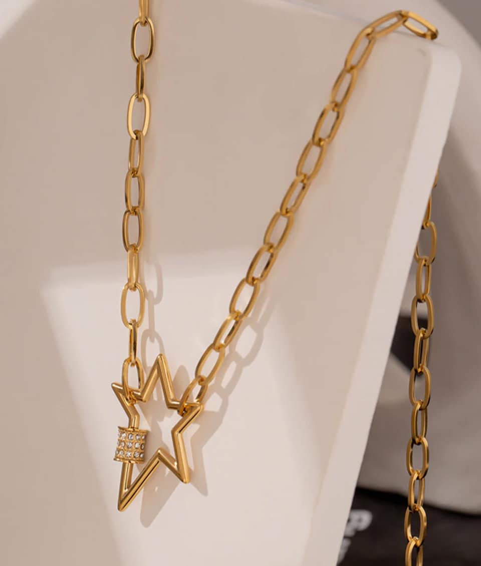 Stella Carabiner Star Necklace