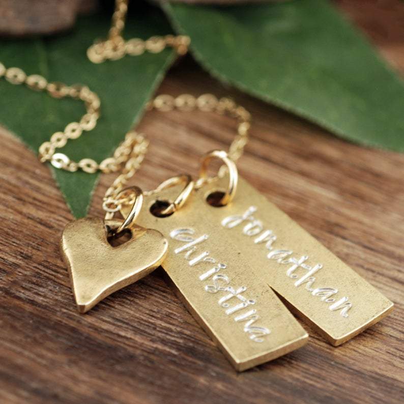 Personalized Name Bar Necklace with Heart.