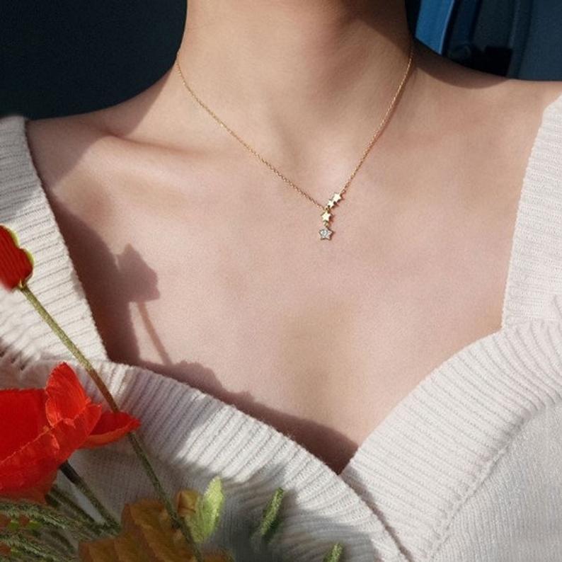 Sterling Silver Dainty Tassel Star Necklace.
