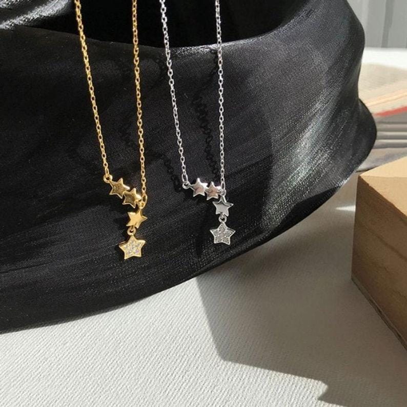 Sterling Silver Dainty Tassel Star Necklace.