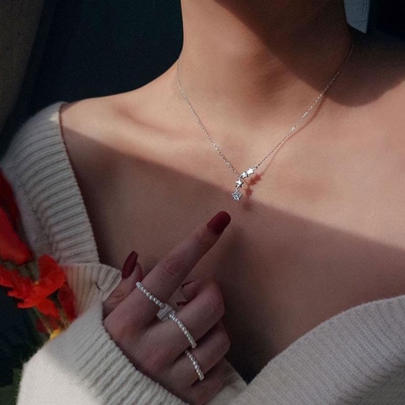 Sterling Silver Dainty Tassel Star Necklace.