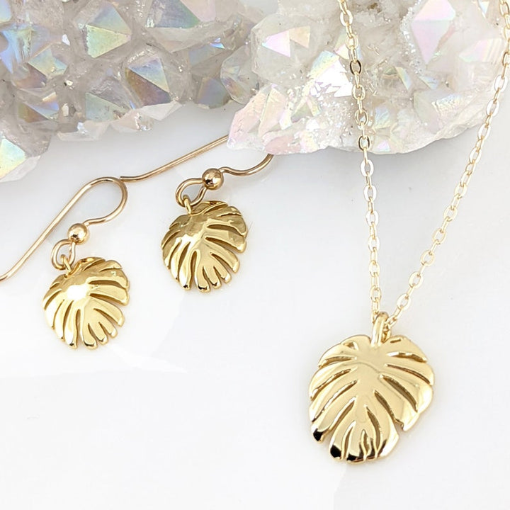 Dainty Gold Leaf Earrings.