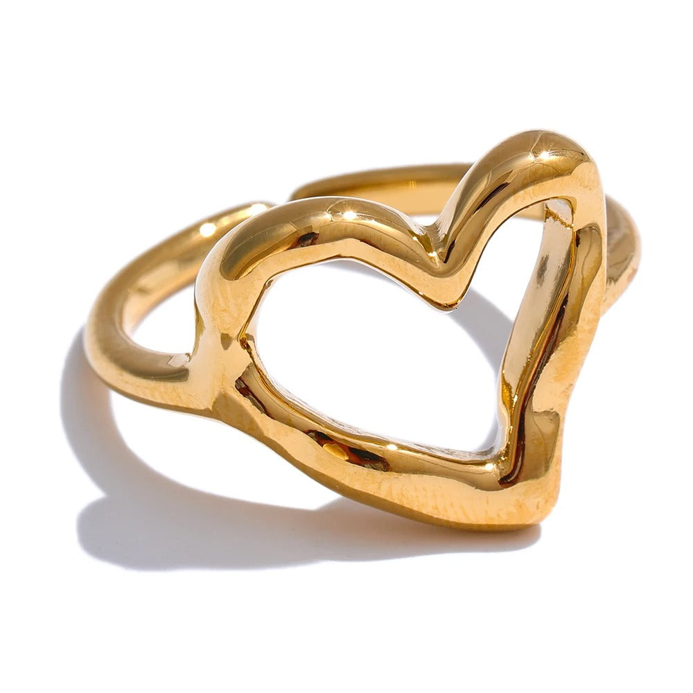 Amore Ring (Open Heart)