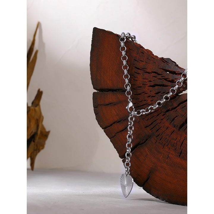 Quinn Heart Necklace (Chunky Chain)