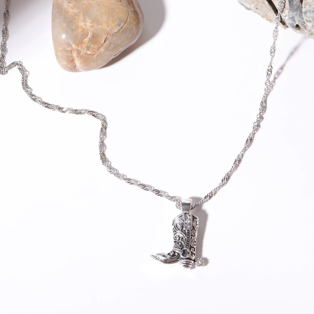 'Walkin' Free' Necklace