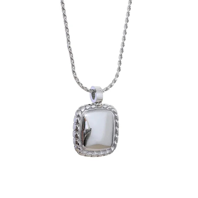 Serena Necklace (Square Pendant)