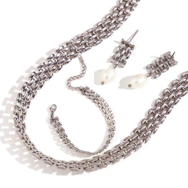 Lumina Set (Pearls & Chains)