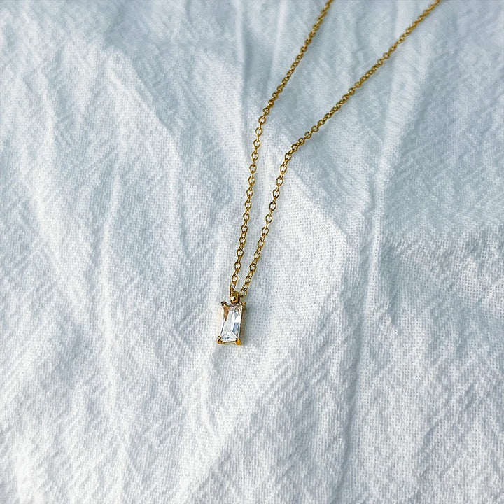 Stella Necklace (Square Crystal Pendant)