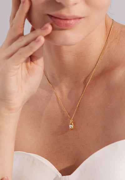 Maisy Gold Pearl Necklace