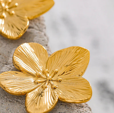 Vintage Flower Stud Earrings, Large Gold Flower Earrings, 18k Gold PVD Earrings, Jewelry Gift for Her, Golden Blossom Studs, Waterproof
