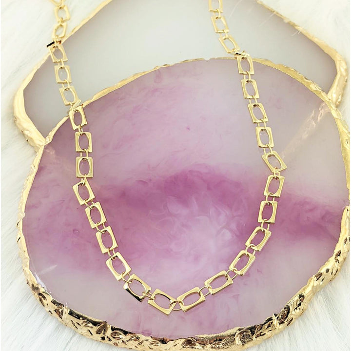 Gold Rectangle Chain Necklace.