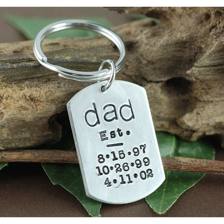 Est. Dad Dog Tag Keychain.