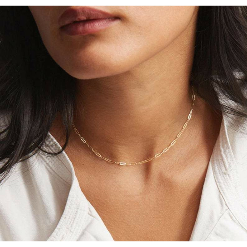 Dainty Stainless Steel Paperclip Necklace.