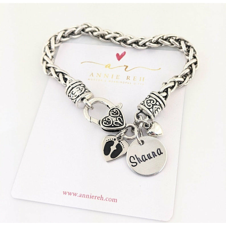 Personalized Name Bracelet for Mom with Baby Feet.