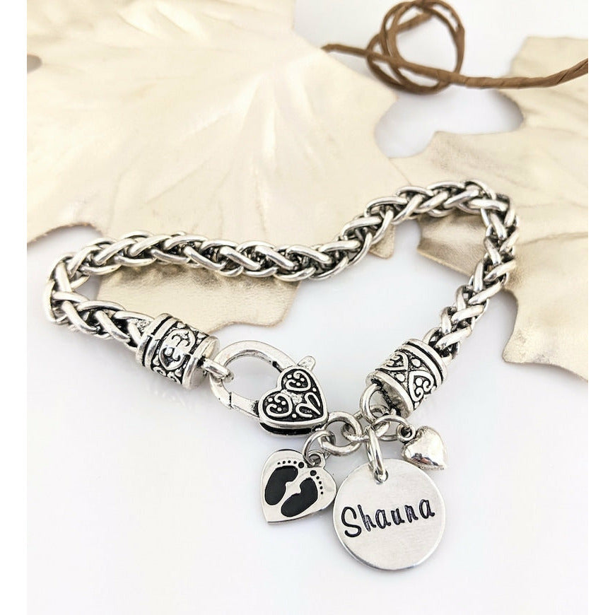Personalized Name Bracelet for Mom with Baby Feet.